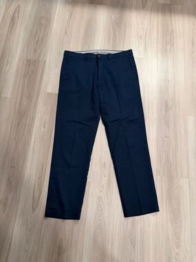 Haggar Dark Navy Dress Pants size 33x30